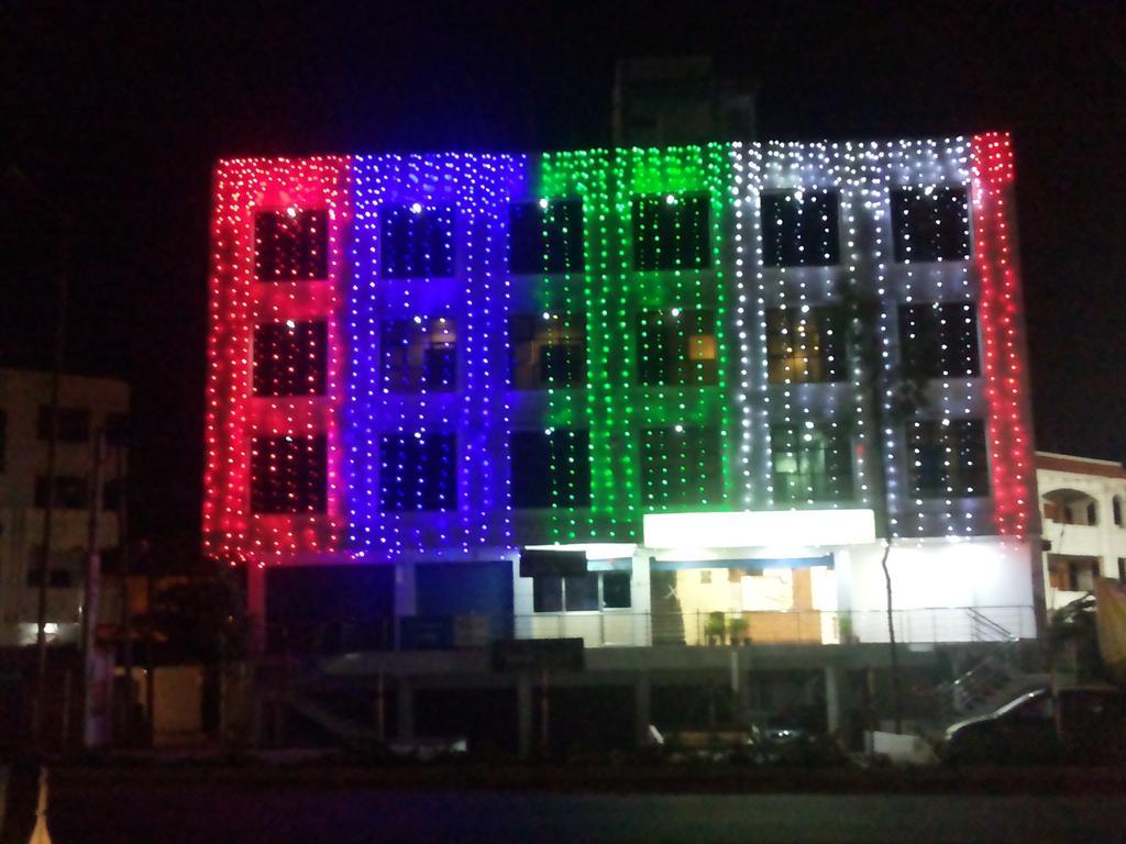Hotel Neem Tree Hyderabad Airport Shamshabad Ngoại thất bức ảnh