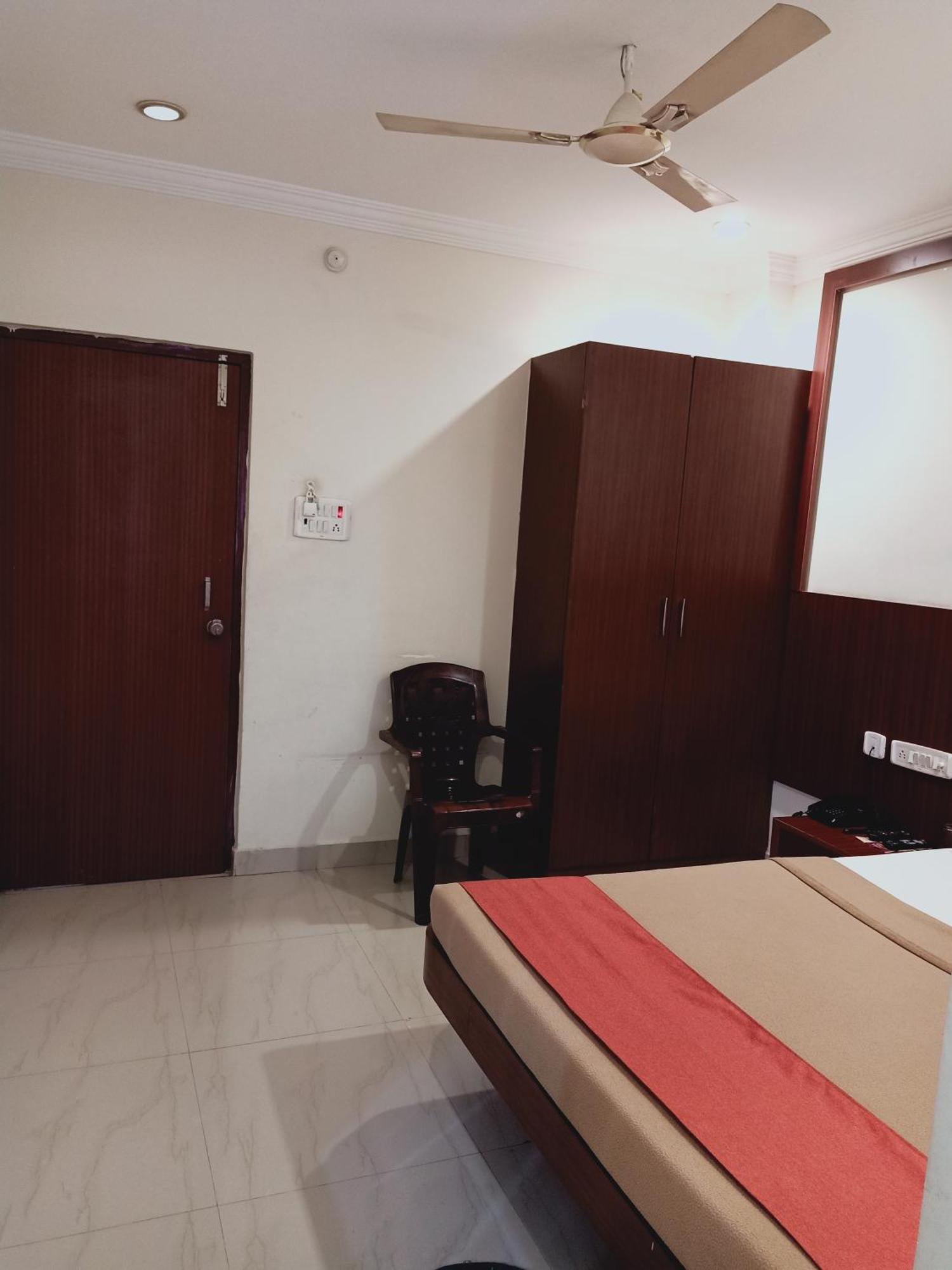 Hotel Neem Tree Hyderabad Airport Shamshabad Ngoại thất bức ảnh