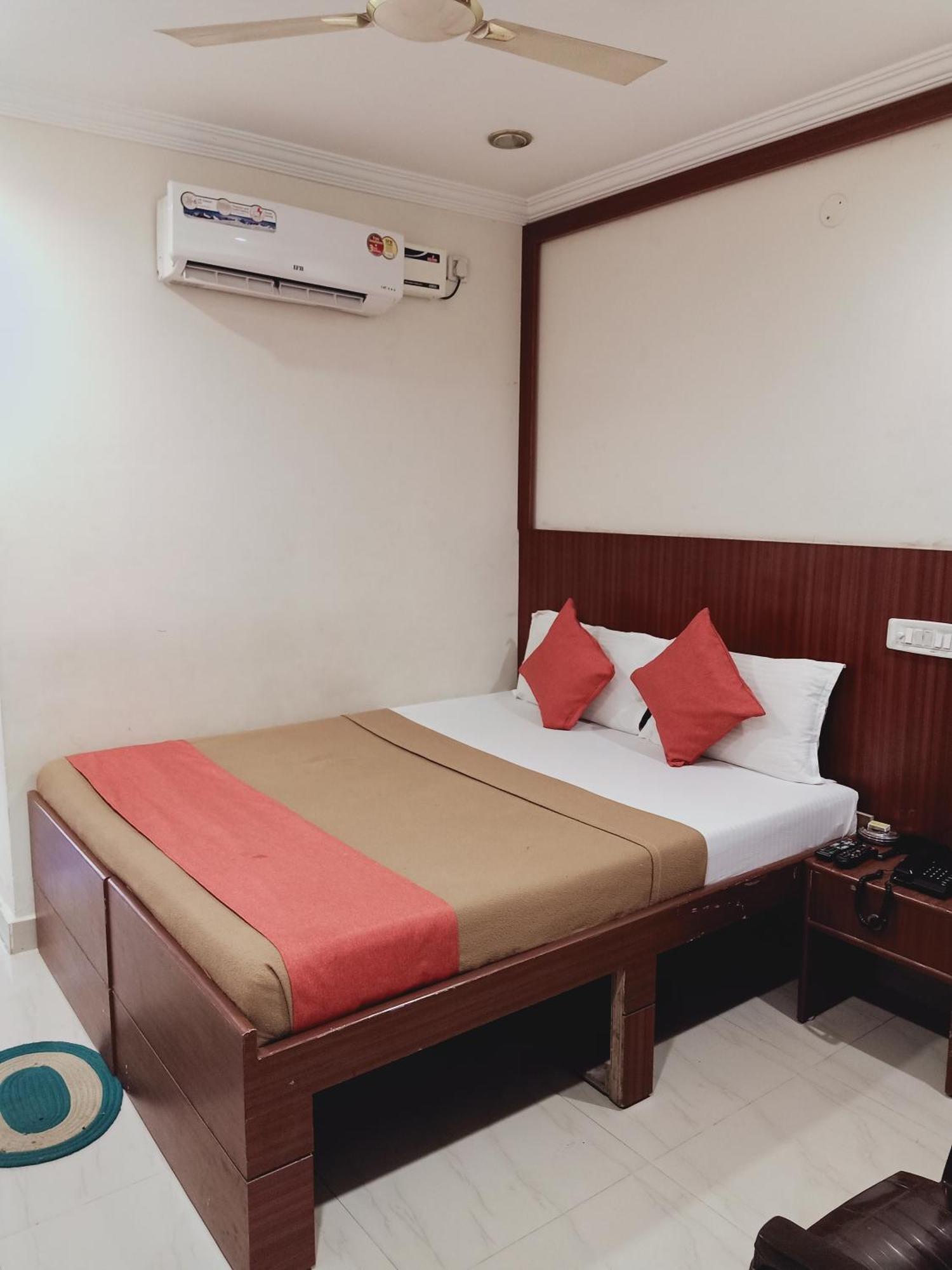 Hotel Neem Tree Hyderabad Airport Shamshabad Ngoại thất bức ảnh